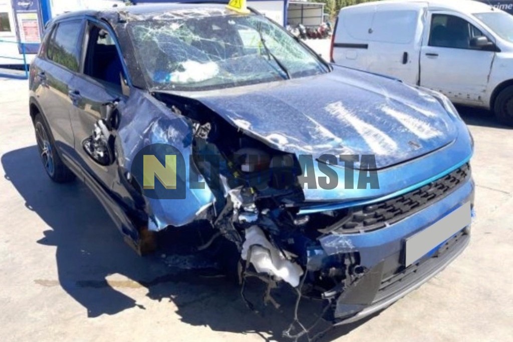 Lynk and Co 01 Híbrido enchufable 2024