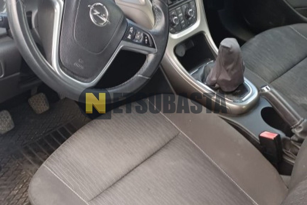 Opel Astra GTC 1.7 CDTI 2014