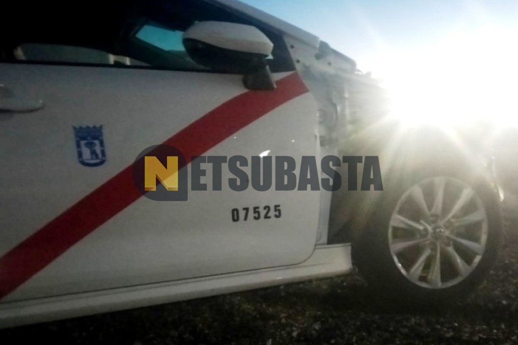 Toyota Corolla Sedan 140H 2023