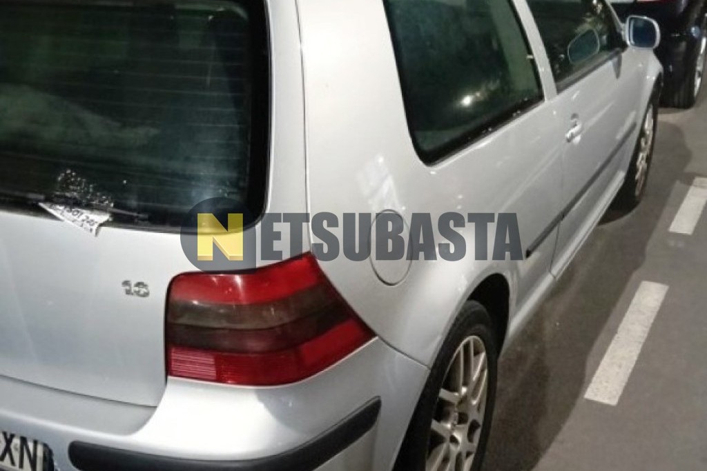 Volkswagen Golf 1.6 1999