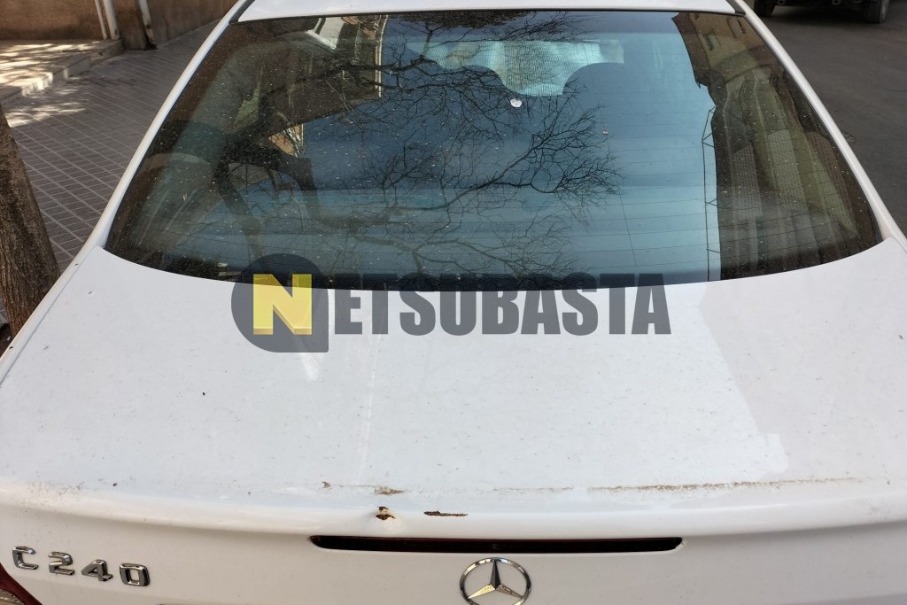 Mercedes-Benz C 240 2001