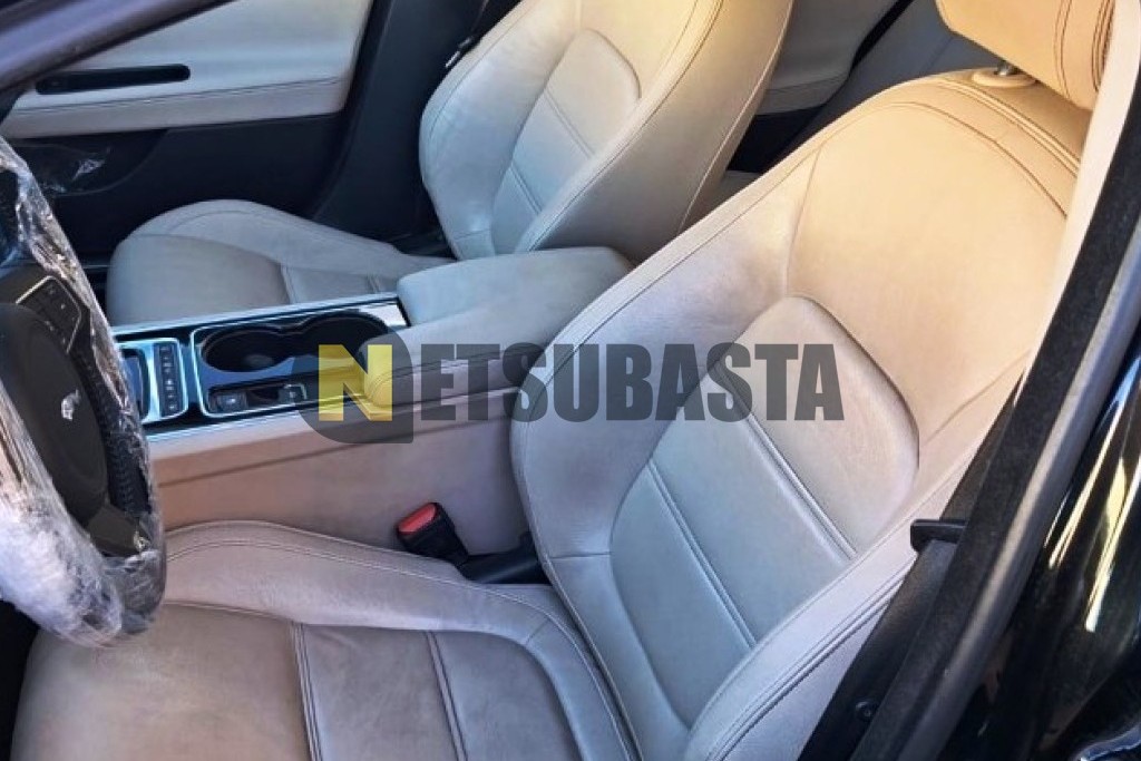 Jaguar XE 2.0 Diesel Auto 2016