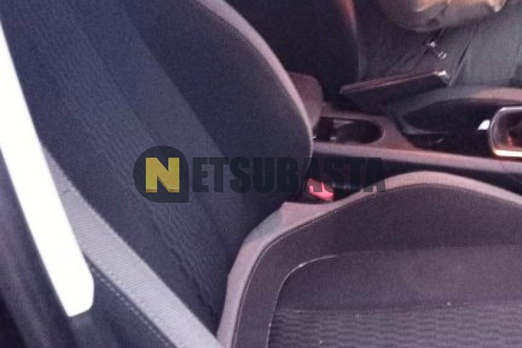 Peugeot 308 1.6 BlueHDi 2015