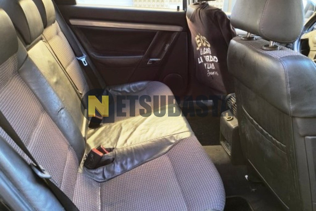 Opel Vectra 2.2 DTi 2004