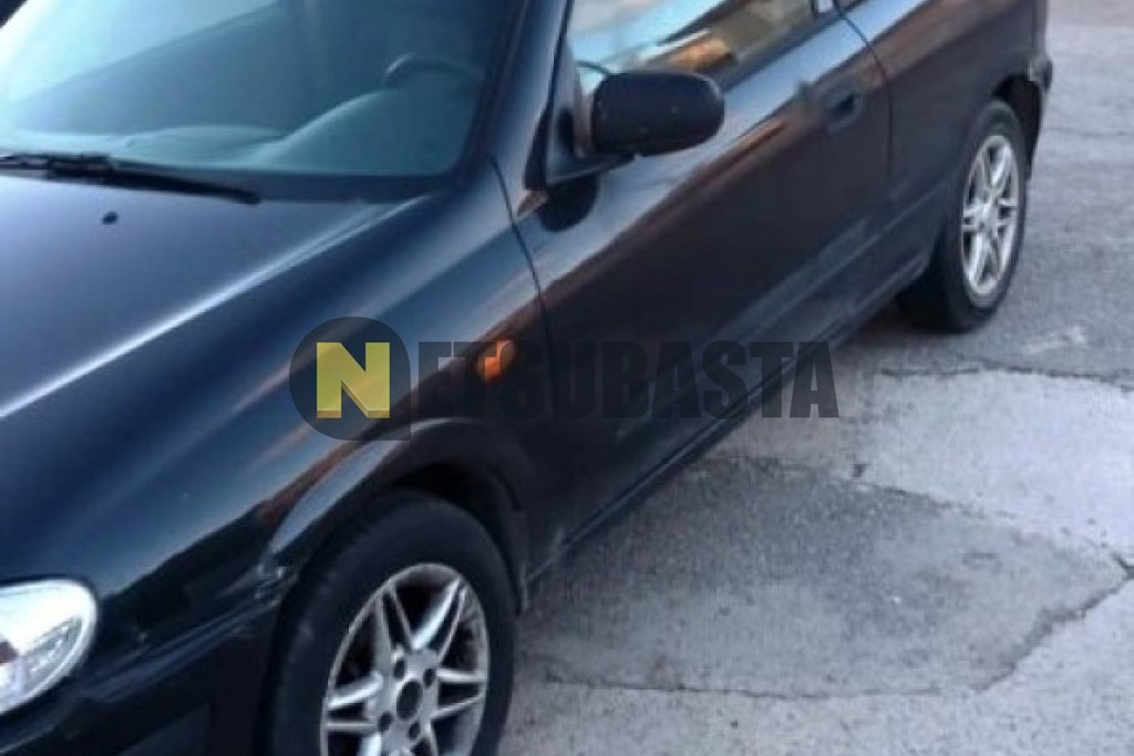 Nissan Almera 2.2Di 2001