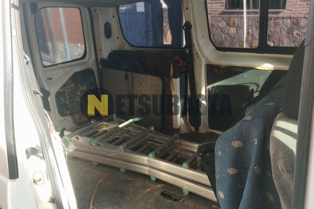 Citroën Jumpy Combi 2.0 HDi 2011