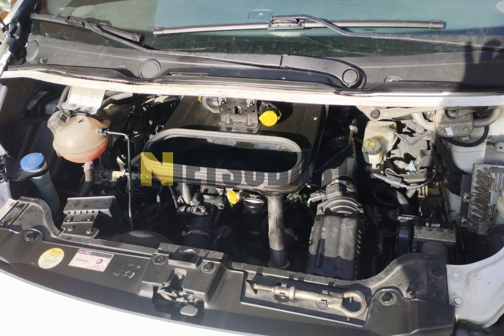 Citroën Jumpy Combi 2.0 HDi 2011