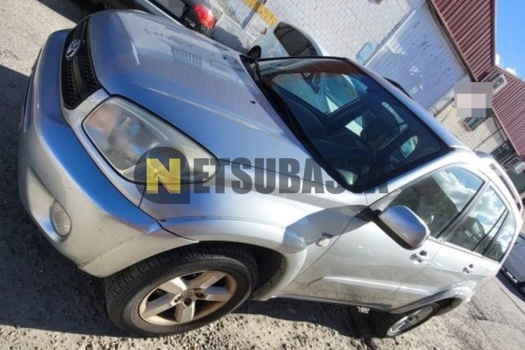 Toyota RAV4 2.0 2004
