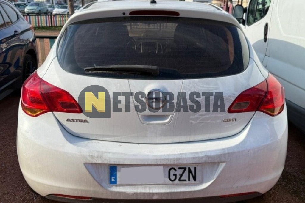 Opel Astra 1.7 CDTi 2010