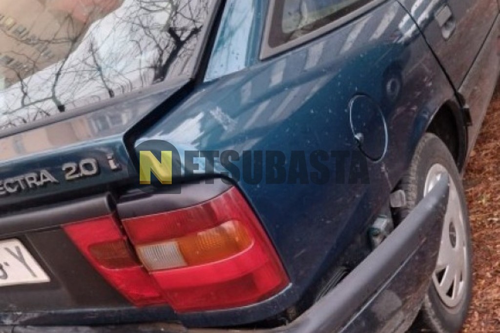Opel Vectra 2.0i 16v 1994
