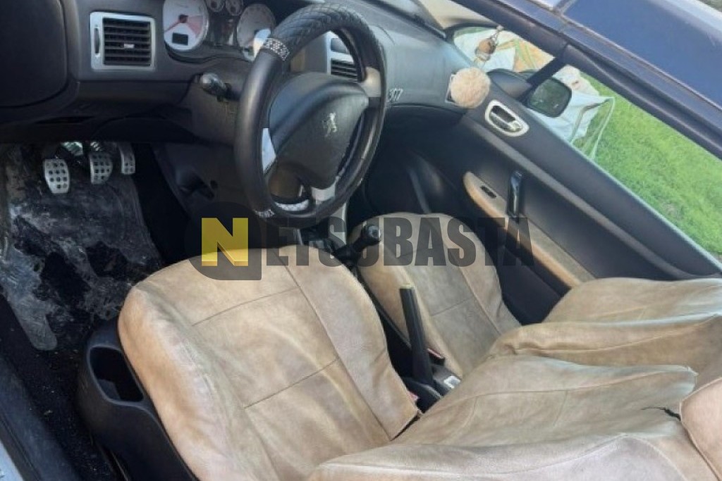 Peugeot 307 CC 2.0 16V 2005