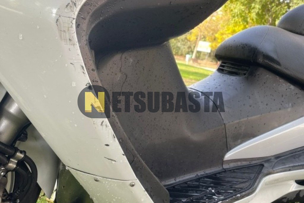 Suzuki Burgman 400 2003