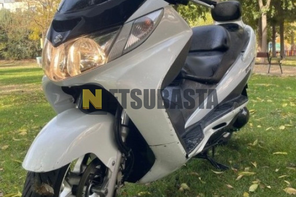 Suzuki Burgman 400 2003