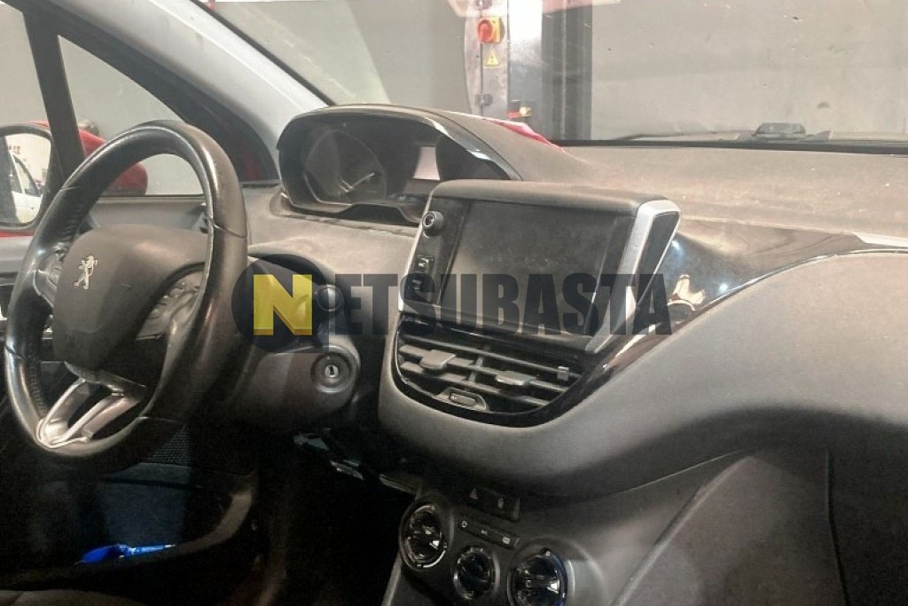 Peugeot 208 1.2 PureTech 2016