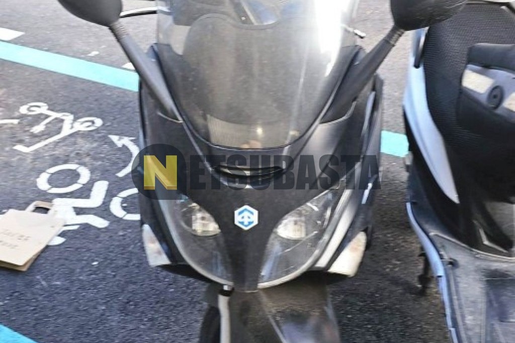 Piaggio X EVO 125 2016