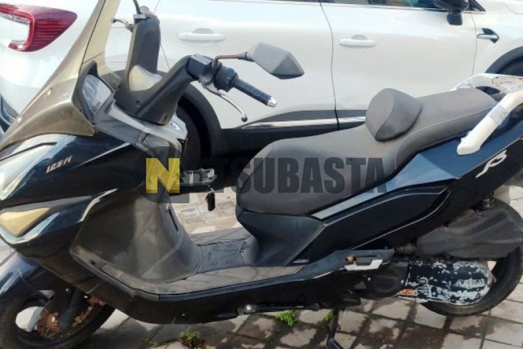 Daelim S3 125 FI 2012