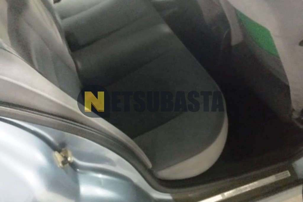 Peugeot 406 2.0 HDi 2000