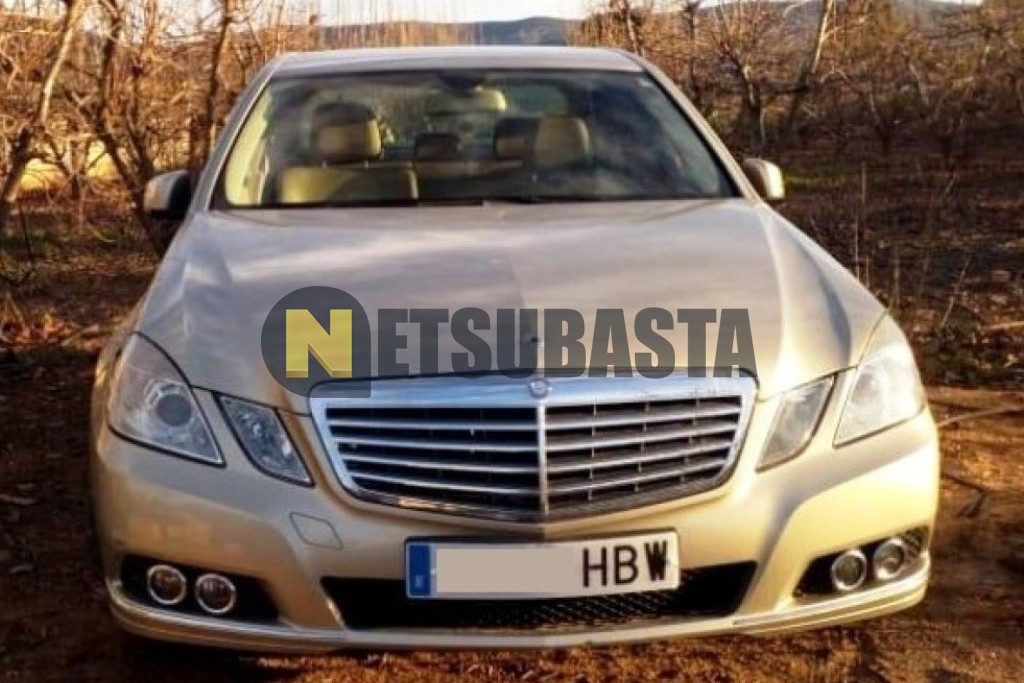 Mercedes-Benz E 220 CDI BlueEFFICIENCY Aut. 2011