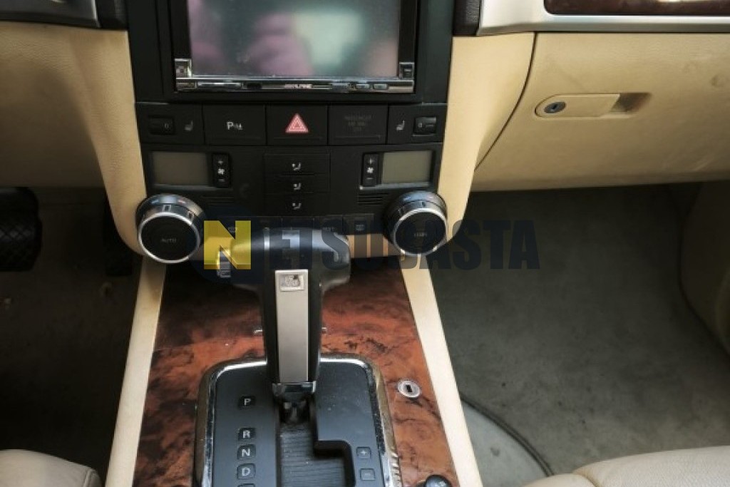 Volkswagen Touareg 3.0 V6 TDI Tiptronic 6 vel. 2006