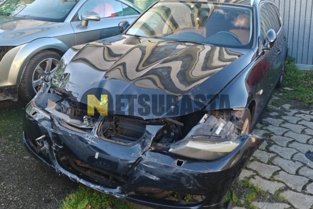 Bmw 320d Touring 2011