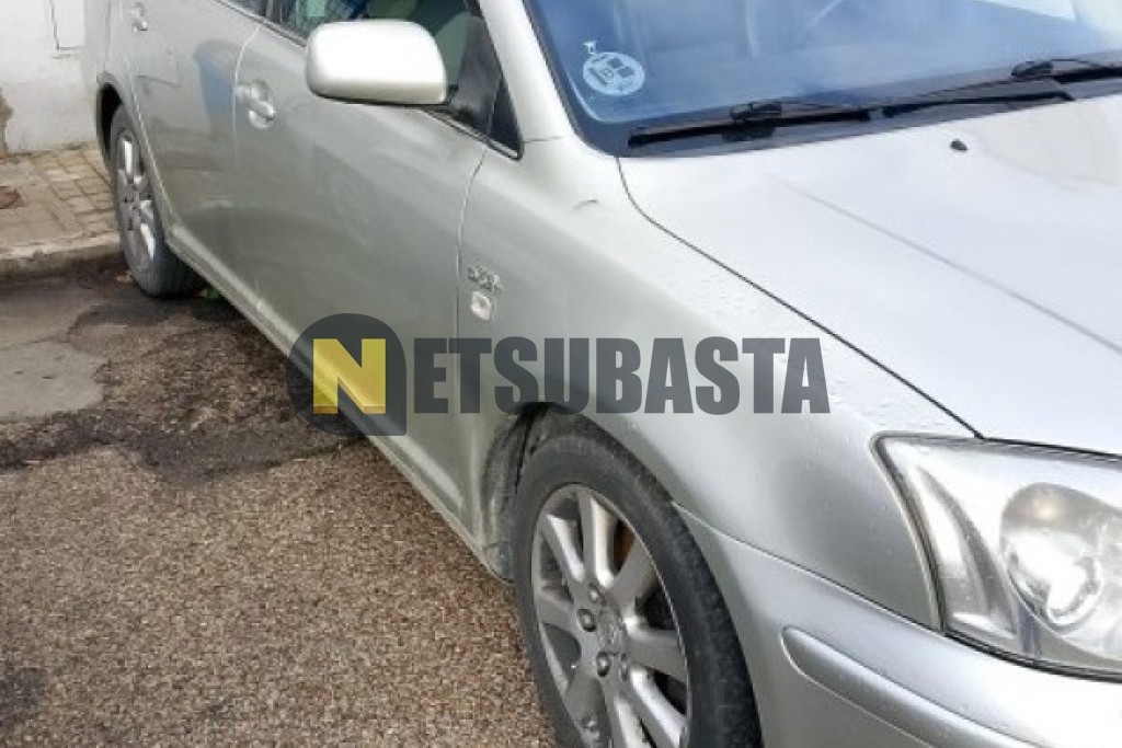 Toyota Avensis Sedán 2.2 D-4D 2006