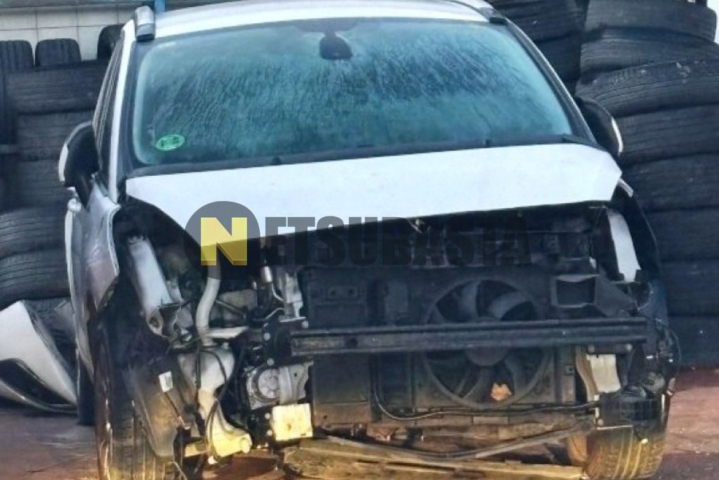 Peugeot 5008 1.6 VTi 7 plazas 2015