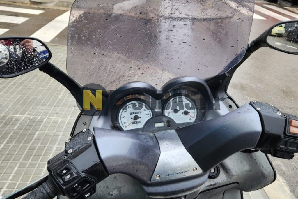 Aprilia Atlantic 300 2011