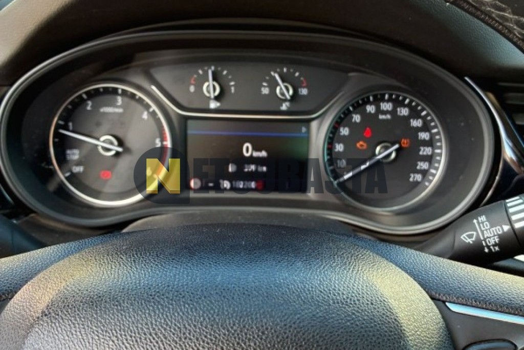 Opel Insignia Grand Sport 2.0 CDTi 2019