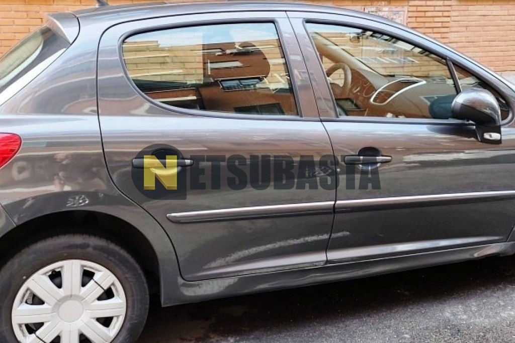 Peugeot 207+ 1.4 HDi 2013