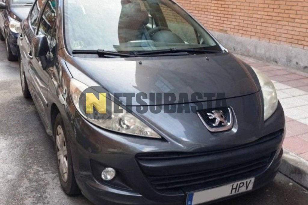 Peugeot 207+ 1.4 HDi 2013