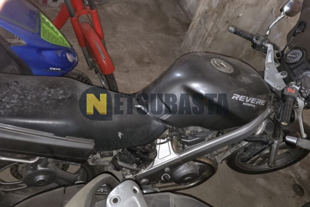 Honda NTV 650 REVERE 1988