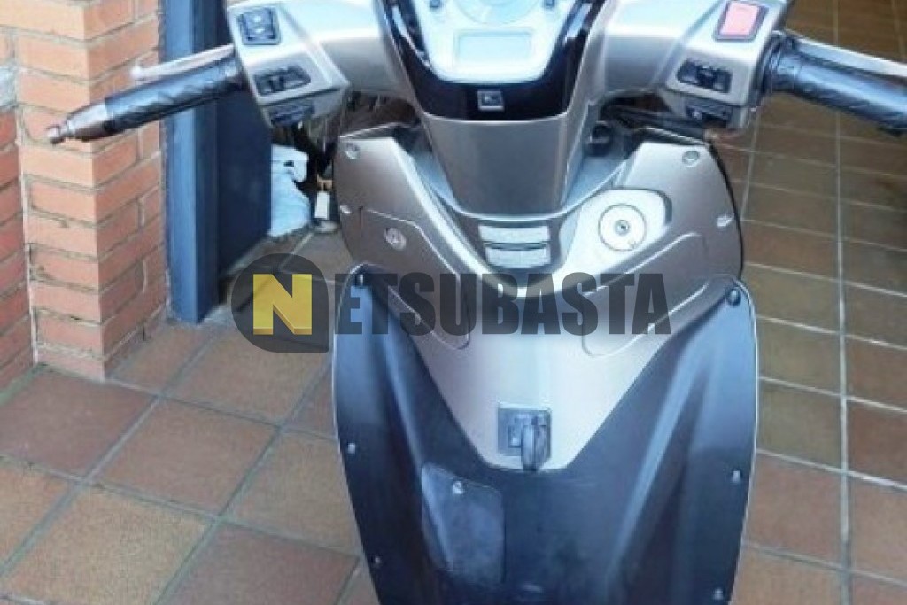 Kymco People 125 GTi 2011