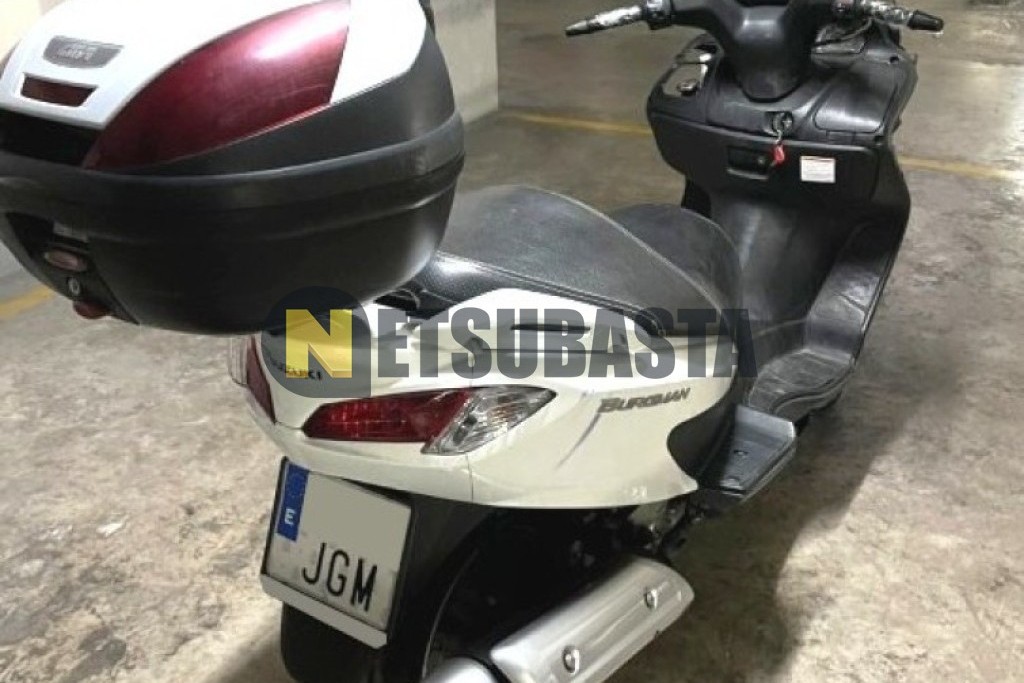 Suzuki BURGMAN 125 2015
