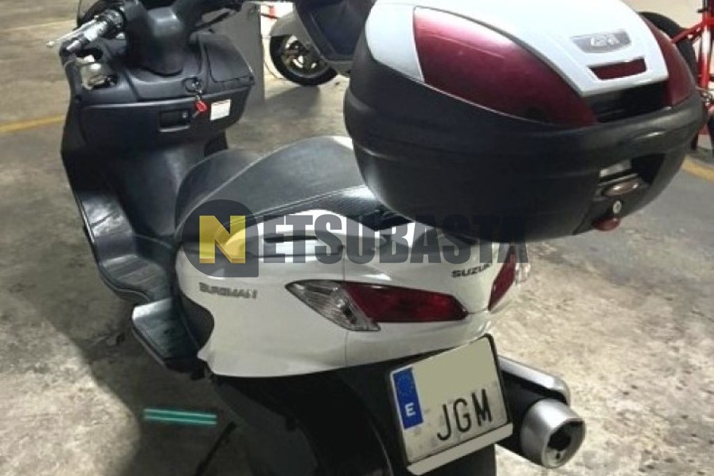 Suzuki BURGMAN 125 2015
