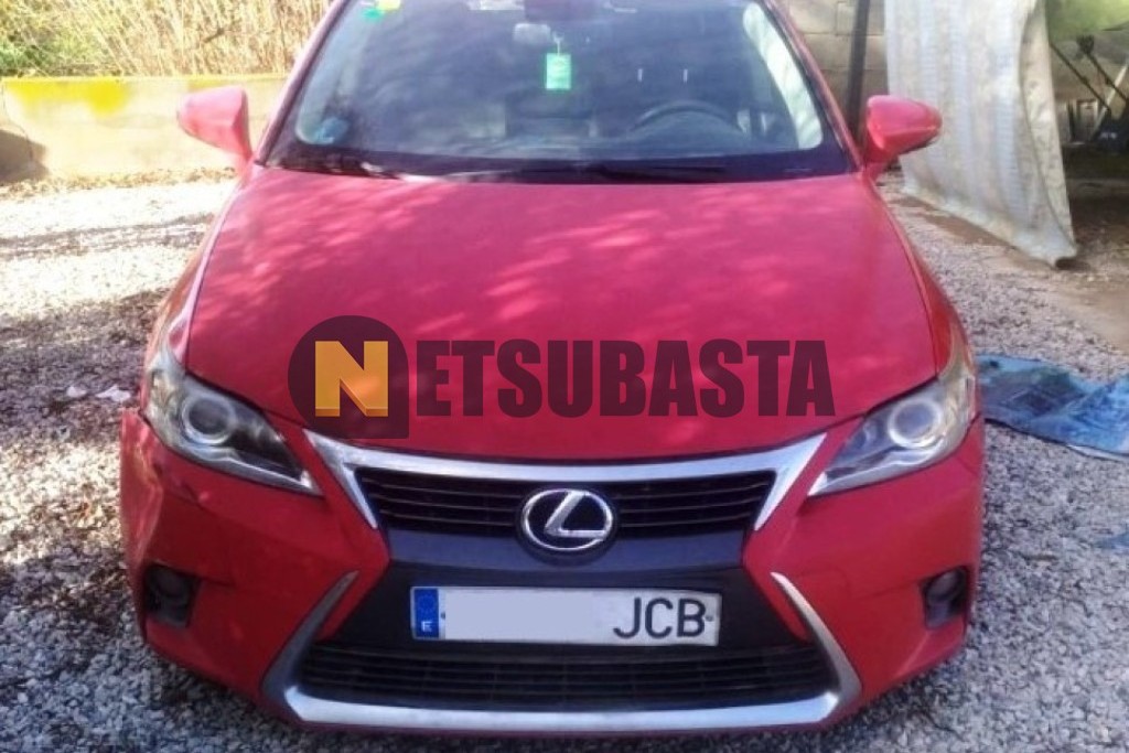 Lexus CT 200h 2015