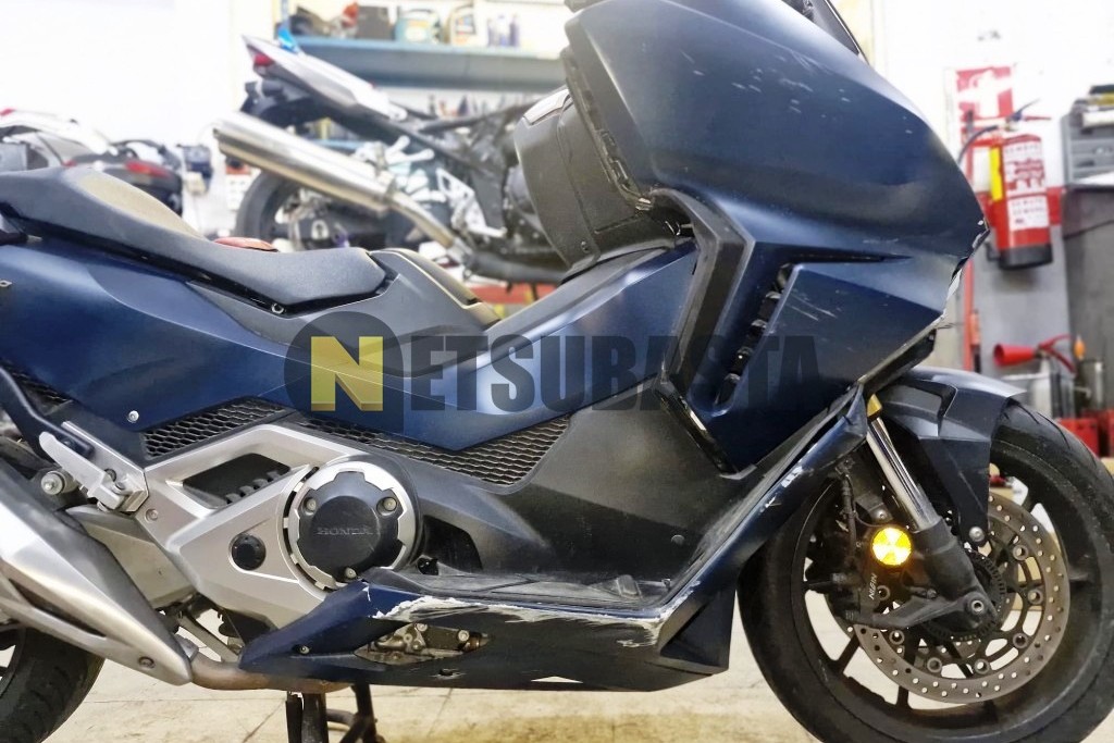 Honda Forza 750 2021