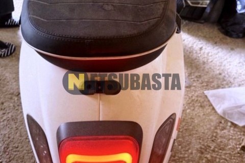 Yamaha YP Majesty 400 2005