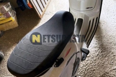 Yamaha YP Majesty 400 2005