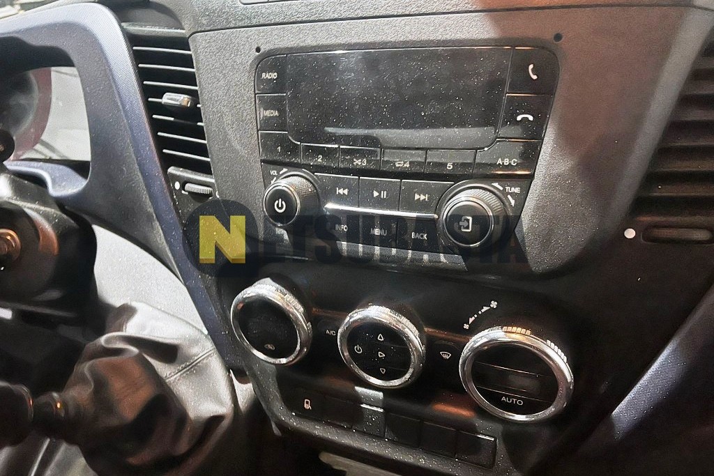 Iveco Daily Caja-Chasis 35-150 2019