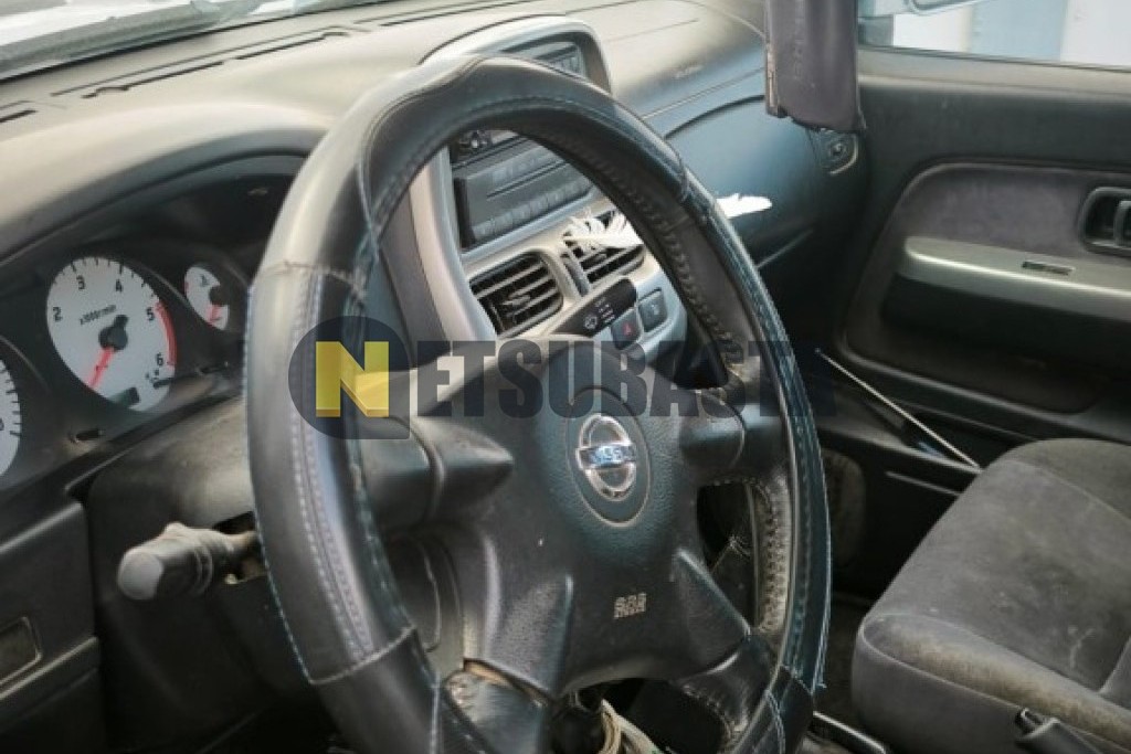 Nissan Pick-Up 4x4 Doble Cabina 2.5 TD 2005