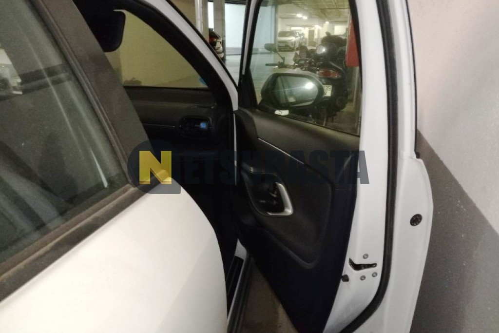 Toyota Yaris Cross Hybrid 120H 2023