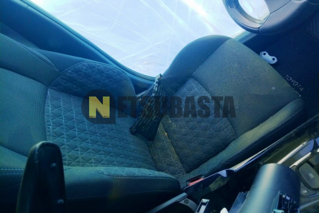 Toyota C-HR 125H 2021