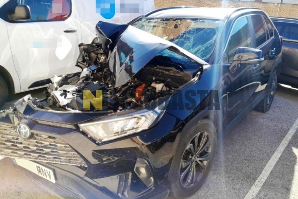 Toyota RAV4 Hybrid 220H 4x4 2024