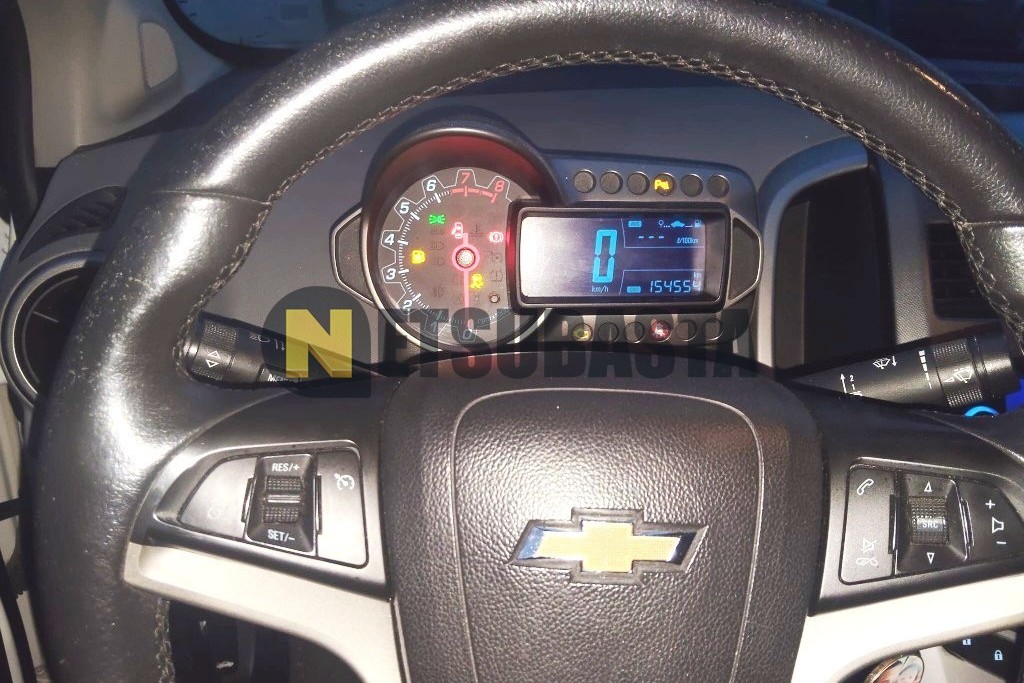 Chevrolet Aveo 1.4 16v 2011