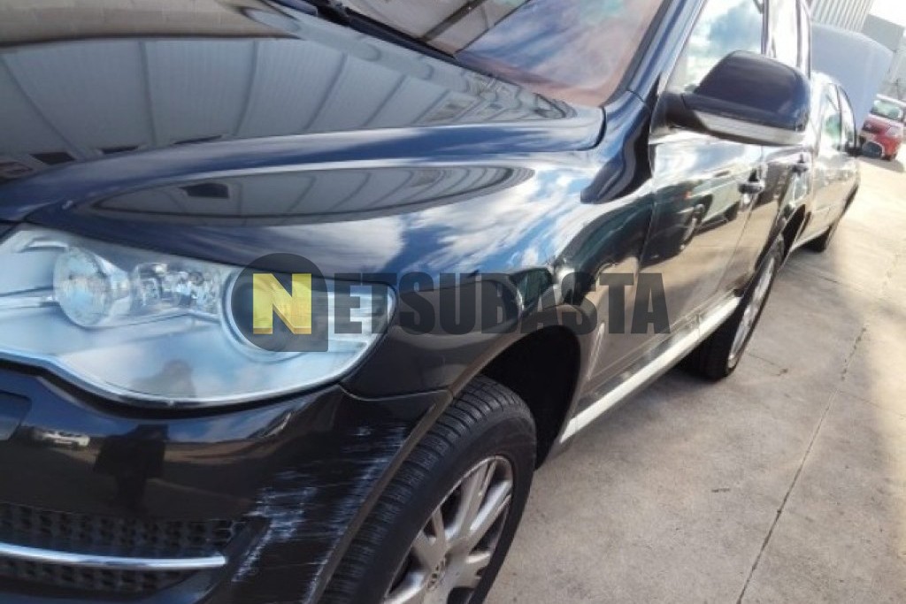 Volkswagen Touareg V6 3.0 TDI Tiptronic 6 vel. 2007
