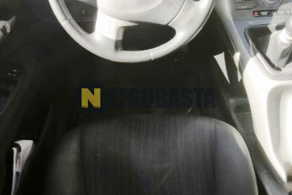 Toyota Auris 2.0 D-4D 2008