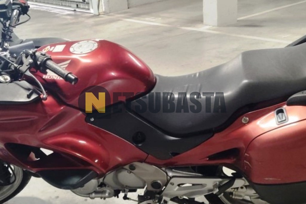 Honda NT 650 V DEAUVILLE 2005