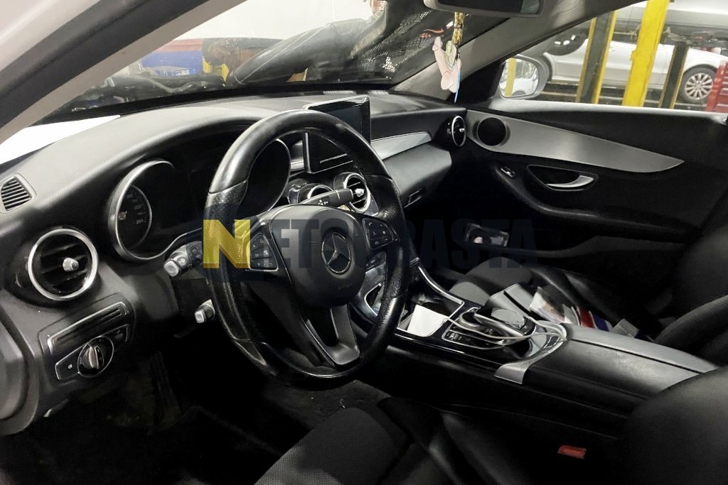 Mercedes-Benz C 220 d Estate 7G-TRONIC PLUS 2016