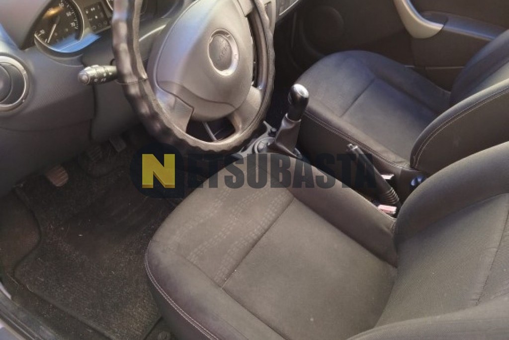 Dacia Sandero 1.6 2012