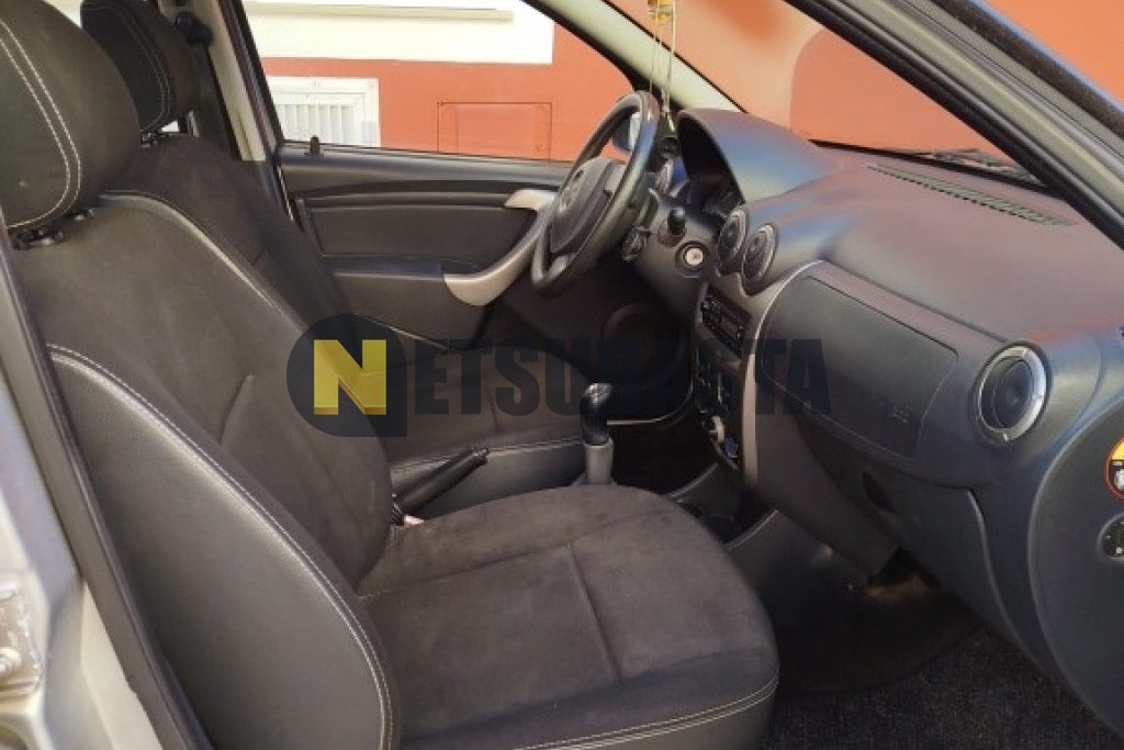 Dacia Sandero 1.6 2012